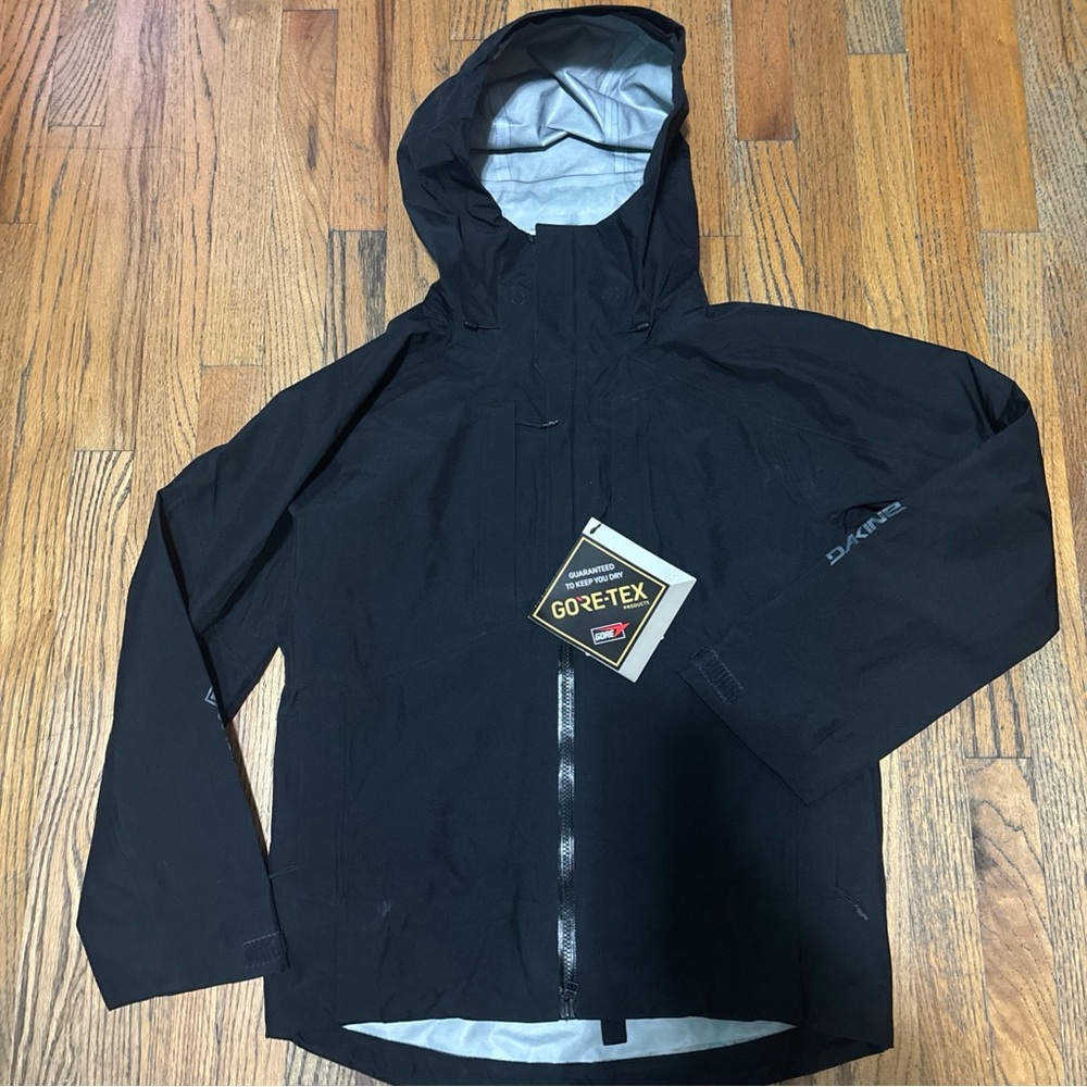 Dakine Jacket Women’s Size XS Stoker Gore-Tex 3L Ski Snowboard Black RECCO